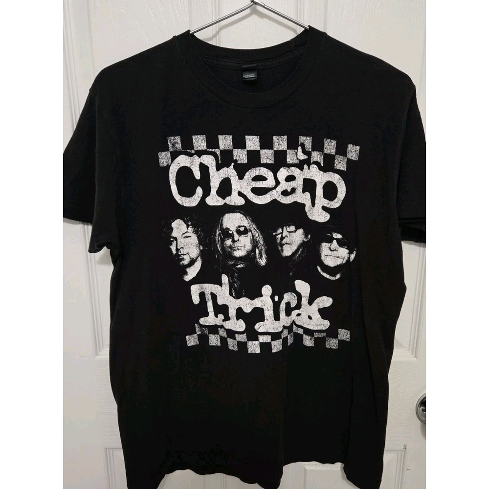 Cheap Trick Tour T-Shirt Vintage Style Band Tee Black‎ Tultex Sz L Concert Dates